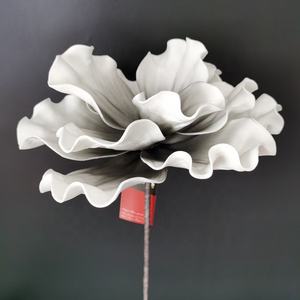 Fiori di schiuma magnolia 69CM idee per la decorazione su misura EVA schiuma magnolia stelo fiori artificiali - Product Image 1