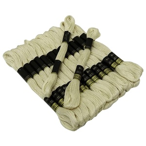Fil à broder, écheveaux de fil à coudre, fils en coton et polyester pour point de croix - Product Image 1