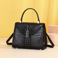 Mode résistant à l'usure femmes étanche en cuir PU sac à main Messenger sac chaînes bonbons motif fermeture à glissière multi-fonctionnel