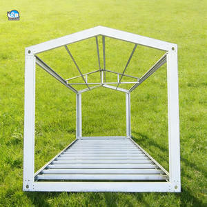 Rumah Prefabrikasi Kontainer Standar Berstruktur Rangka Baja Atap Runcing Warna Hitam Mudah Dipasang - Product Image 5