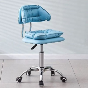 Rotating and height-adjustable <b>office</b> <b>chair</b> high-legged beauty salon nail salon makeup table roller <b>chair</b> - Product Image 4