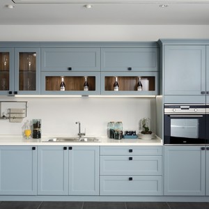 Ensemble d'armoires de cuisine Shaker gris bleu de luxe moderne, armoires de cuisine en MDF laqué sur mesure pour appartement, villa, maison - Product Image 1