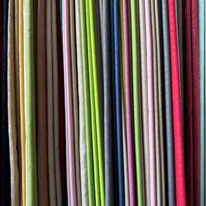 Precio barato de fábrica Tela de piel de melocotón en relieve Poly Micro fibra Liso Sólido - Product Image 1