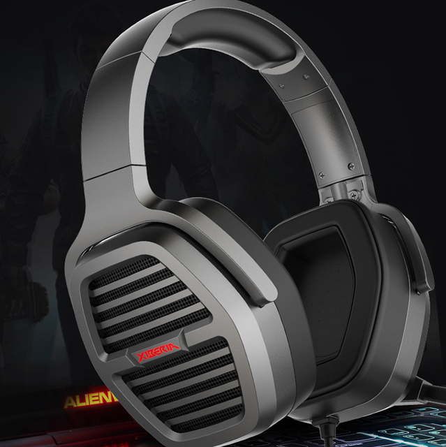 7.1 Surround Sound PC Gaming Headset , Gamer Headphone with Noise Canceling Mic & LED Light for PC, PS4