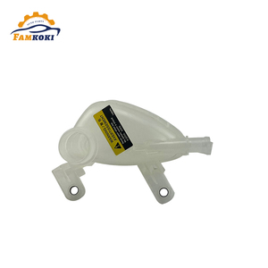 Réservoir d'expansion de récupération de liquide de refroidissement de pièces d'auto pour <span class=keywords><strong>Nissan</strong></span> <span class=keywords><strong>Qashqai</strong></span> J12 <span class=keywords><strong>Nissan</strong></span> X-Trail OEM 217106RS5A - Product Image 2