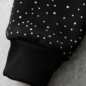 Sweat à capuche Streetwear pour homme, coupe ample, en coton mélangé, avec strass, entièrement personnalisable, style streetwear, pull à capuche avec strass - Product Image 3