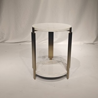 Mesa Auxiliar Redonda de Dos Niveles con Tapa de Mármol Blanco y Estructura de Acero Inoxidable Dorado
