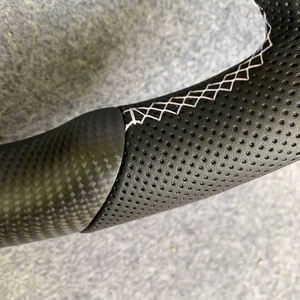 Volant RPPF en fibre de carbone forgé<span class=keywords><strong>e</strong></span> avec garniture pour <span class=keywords><strong>Ford</strong></span> <span class=keywords><strong>Mustang</strong></span> <span class=keywords><strong>GT</strong></span> EcoBoost 2018-2023 Volant <span class=keywords><strong>Mustang</strong></span> - Product Image 6