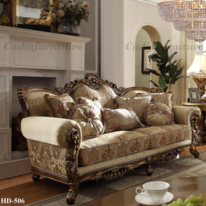 Ensemble <span class=keywords><strong>de</strong></span> canapés <span class=keywords><strong>de</strong></span> salon en tissu avec cadre en bois, design classique sculpté à la main, <span class=keywords><strong>luxe</strong></span> français, pour usage hôtelier - Product Image 6