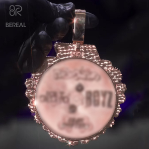 จี้เพชรโมอิสซาไนต์ผ่านการทดสอบมาตรฐาน VVS พร้อมใบรับรอง GRA แบบ 3 มิติ ประดับเพชรเต็มตัว จี้ตัวอักษรสไตล์ฮิปฮอปเงินแท้ 925 เครื่องประดับคุณภาพสูง - Product Image 2