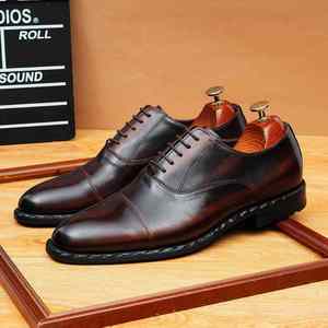 Business Formal Men's Shoes with Hand-woven Leather Uppers Made of Cowhide Low <b>Heel</b> Breathable and Casual Design - Product Image 3