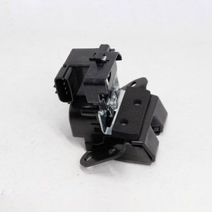 Loquet de hayon pour Kia Van 812303W000, pièce de rechange noire pour modèles 2011-2016 - Product Image 4