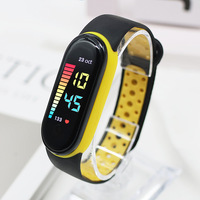 Jam Tangan Anak Mewah Oval 2024 LED Digital Gelang Plastik untuk Anak Laki-laki dan Perempuan, Cocok untuk Olahraga Luar Ruangan