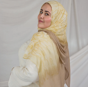 Foulard/foulard en tissu modal brillant de haute qualité avec motif floral aquarelle; tailles et motifs personnalisés disponibles. - Product Image 2