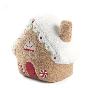 Vente Flash Festival de Noël Coussins en peluche doux et confortables en forme de maison en pain d'épices kaki avec cheminée - Product Image 3