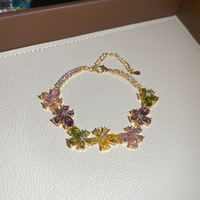 Bracelet de luxe pour femme, plaqué or, zircon, motif floral, style vintage chic et délicat, haute qualité