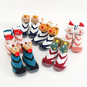 Nouvelle arrivée De Noël pré walker bébé chaussette chaussures Décoré avec 3D animaux de bande <span class=keywords><strong>dessin</strong></span>ée - Product Image 1