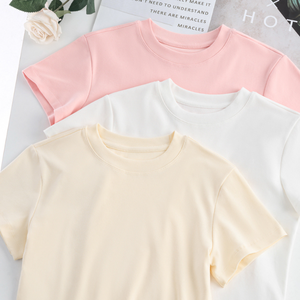 Camiseta de manga corta con cuello redondo y hombros descubiertos para mujer - Product Image 1