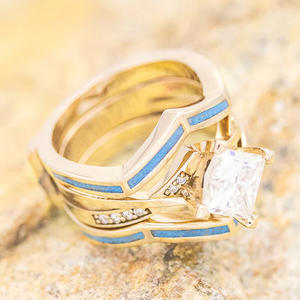 Anillo de Diamantes con Corte Princesa T0023, Oro Sólido de 18K, Color G Natural, Anillo de Compromiso para Mujer con Diamantes Laterales - Product Image 6