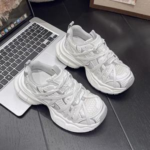 Venta al por Mayor de Fábrica, Zapatos Deportivos de Malla Transpirable para Mujer, Modernos, Ligeros y Suaves, para Montañismo y Jogging al Aire Libre - Product Image 5