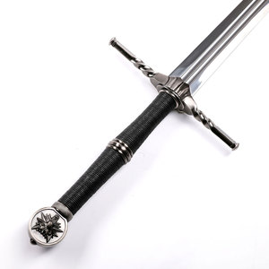 Vente en gros 50in <span class=keywords><strong>the</strong></span> <span class=keywords><strong>Witcher</strong></span> 3 Wild Hunt Cosplay Safe Prop Geralt of Rivia Épée à deux mains avec ceinture - Product Image 5