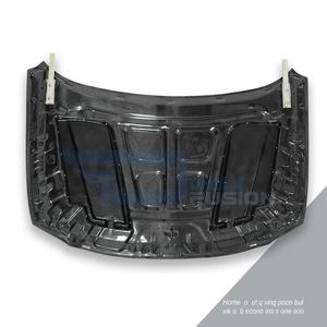 Capot en carbone pour Hyundai Elantra N/Avante N (CN7) type JW, double face en fibre de carbone, avec aérations - Product Image 3