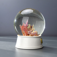 Souvenirs personnalisés de marques de luxe en résine, globe à neige en corail, ornement en résine ABS, décoration, globe en cristal, boule d'eau pour cadeau