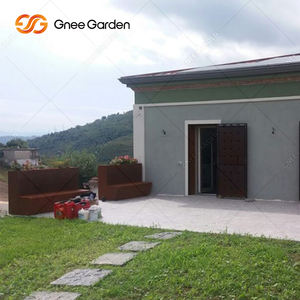 Banco Jardinero Multiusos Moderno de Acero Corten con Recubrimiento en Polvo, Cómodo para Sentarse al Aire Libre y Exhibir Plantas - Product Image 3