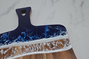 Tabla de cortar con forma de abanico Triangular de ola oceánica azul, mango de cocina de tamaño personalizado, ecológico, sostenible, para servir alimentos - Product Image 5