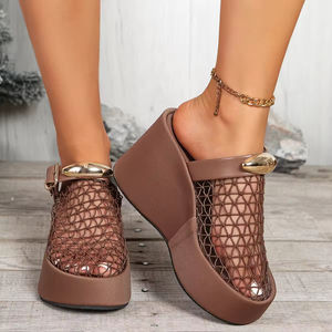 Sandales à talons hauts grande taille en maille ajourée imperméables à semelle épaisse confortables et respirantes pour femmes - Product Image 4