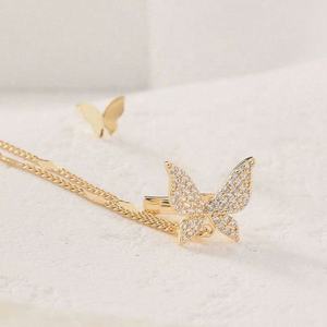 Boucles d'oreilles papillon de style européen et américain à succès pour femmes avec alliage de cuivre multi-éléments plaqué perle - Product Image 4