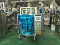 Machine d'emballage automatique de liquides pour lessive, sauces, pâtes, confitures, ketchup et jus en sachets/poches