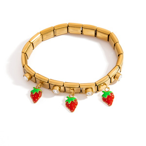 Bracelet à breloques en forme de fruits, plaqué or 18 carats, pendentif en strass, à porter au quotidien - Product Image 5