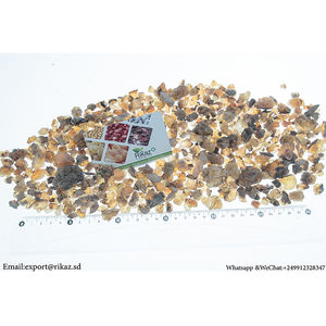 Encens organique Oilbanum Rahad couleur Olibanum normale avec des accessoires d'écorce d'arbre gris produit agricole - Product Image 1