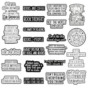 Simpele zwart-wit citaten letters metalen broche speld op maat sarcasme motiverende uitspraken slogan grappige emaille feestdagen revers speldjes - Product Image 1