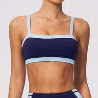 Soutien-gorge de sport pour femme à col carré, color block, bretelles larges, coussinets amovibles, idéal pour la gym, l'entraînement et le fitness