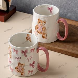 Venda quente bonito Graffiti cerâmica canecas urso bonito copos de água cerâmicos grande capacidade espessada e resistente ao calor - Product Image 5