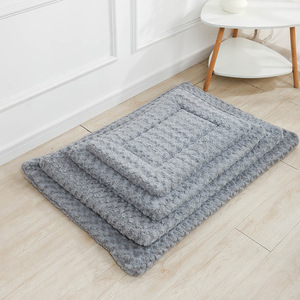 Nhà Máy Tùy Chỉnh Mềm Sang Trọng Con Chó Crate Mat Chất Lượng Cao Chống Trượt Trong Nhà/Du Lịch Giường Vật Nuôi Nhung Vải In Động Vật Nóng Lên Mèo - Product Image 4
