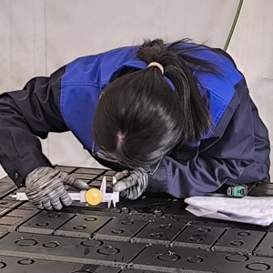 UHMWPE 소재 내마모성 가이드 레일 UHMWPE 바 플라스틱 웨어 스트립 맞춤형 절단 서비스 - Product Image 6
