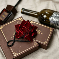 Rubans en velours E-Magic en gros, nœuds de Noël rouges, nœuds cadeaux autocollants en velours en forme d'étoile pour boîtes à bijoux
