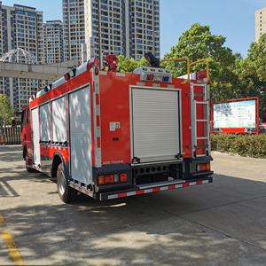 4*2 P700 véhicules de service de lutte contre l'incendie et de sauvetage, <span class=keywords><strong>camion</strong></span> de <span class=keywords><strong>pompier</strong></span> d'aéroport - Product Image 2