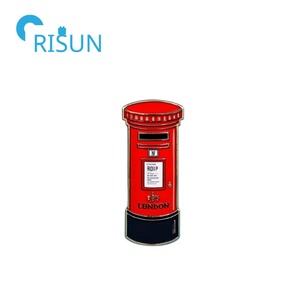 Pin de caja de teléfono rojo esmaltado de Metal DE RECUERDO DE Londres británico, Pin de solapa de caja de <span class=keywords><strong>Correo</strong></span> Real de Londres personalizado, Pin de caja de correos personalizado - Product Image 4