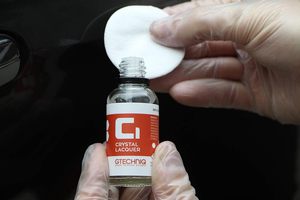 Gtechniq C1 Crystal Lacquer 50ml Revestimiento de Pintura Cerámica de Alto Brillo Fácil de Aplicar Suficiente para 1 Auto Mediano a Grande, SUV o Caravana - Product Image 6
