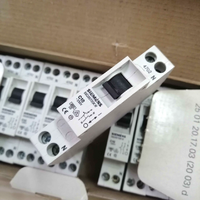 PLC 1 unidad Nuevo 5SQ3570-0KW10 5SQ35700KW Venta al por mayor