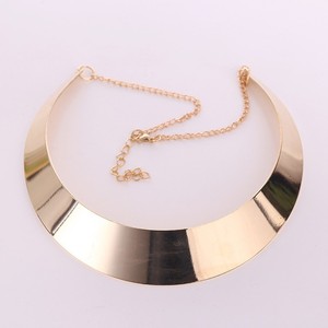 Hochwertige Breite Metall-Halskette Punk Chunky Collier für Damen - Product Image 4