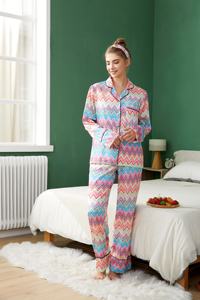 Новинка, атласная Шелковая пижама британского размера из 2 предметов, короткая Пижама, пижамный комплект с шортами для женщин, индивидуальный пижамный комплект, атласная пижама - Product Image 2