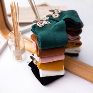 Nouvelles chaussettes courtes en coton avec <span class=keywords><strong>bouche</strong></span> peu profonde <span class=keywords><strong>et</strong></span> grands <span class=keywords><strong>yeux</strong></span> en gros - Product Image 4