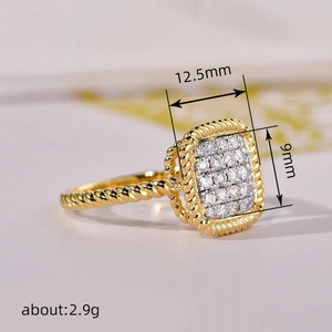 Anello elegante scintillante per donna, gioielli da dito alla moda e chic - Product Image 4