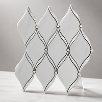 Mosaïque de carreaux de marbre blanc de Thassos moderne, motif floral en parquet, finition nacrée, épaisseur 8 mm, pour murs intérieurs d'hôtels, garantie 2 ans