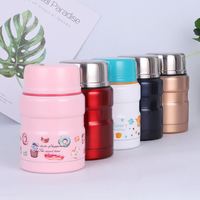 Penjualan terlaris 2023 grosir botol makanan terisolasi vakum baja tahan karat dinding ganda 700ml dengan sendok